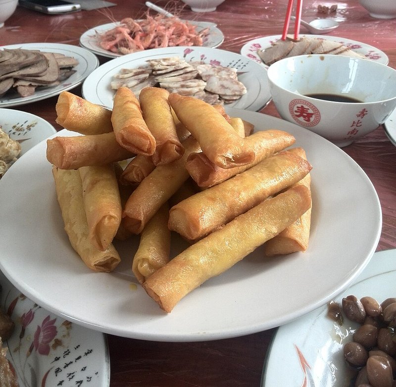 Bánh tôm chiên giòn