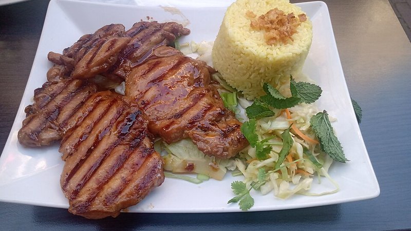Bò xào cần tàu