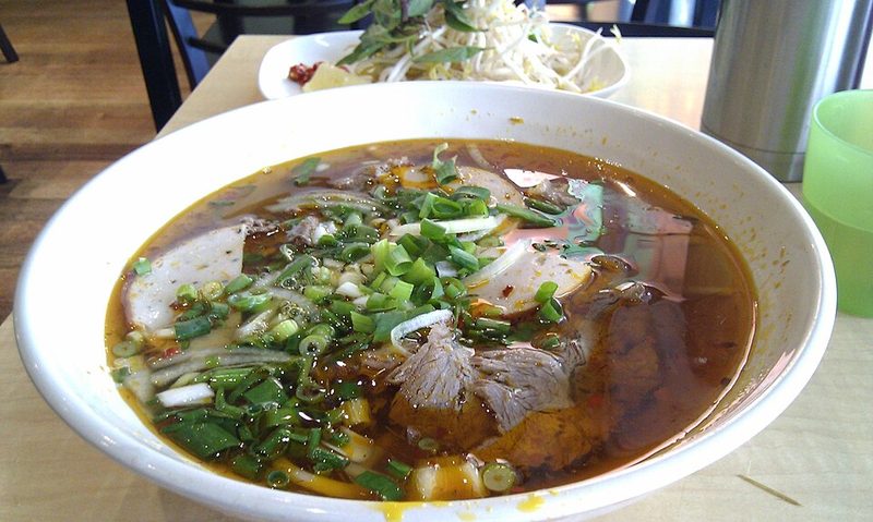Bún bò Huế nhà