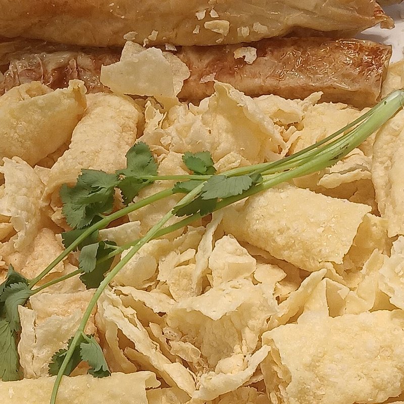 Cá chiên giòn sả