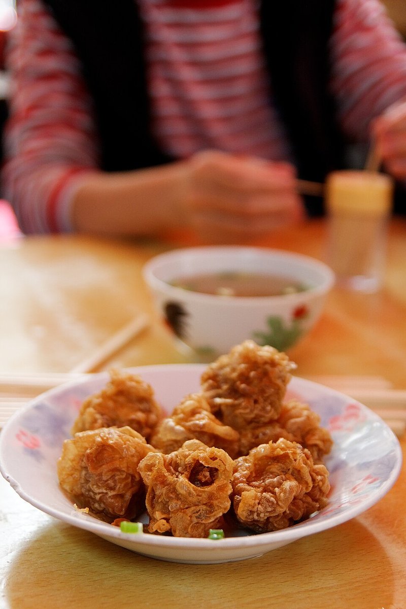 Cá điêu hồng chiên bột chiên