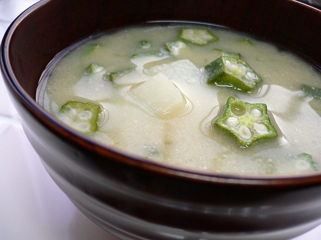 Canh cải cúc thịt