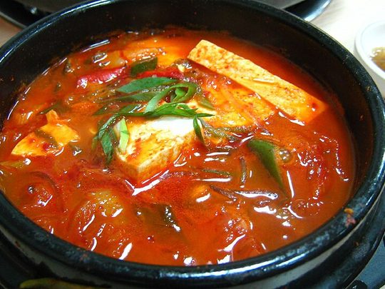 Canh chua cá basa thơm