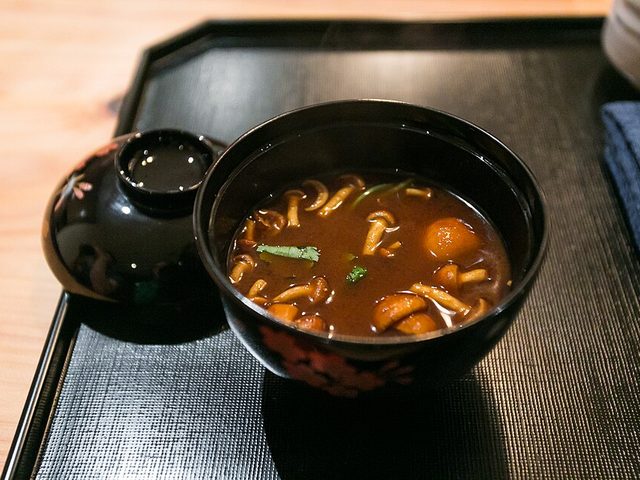 Canh chua cá lóc lá giang