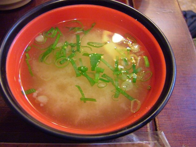 Canh đu đủ non sườn