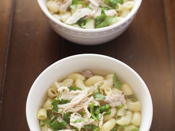 Canh gà hạt sen