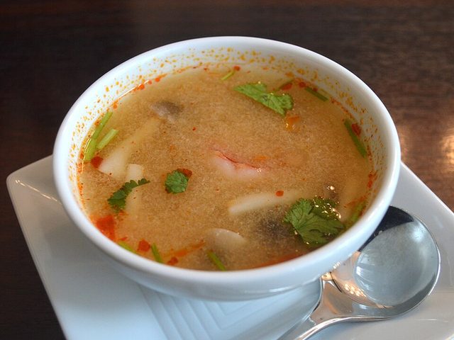 Canh tôm bầu non