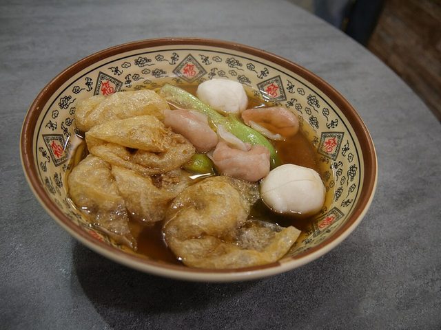 Canh Cá nục lá lốt