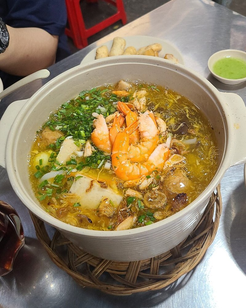 Canh Cua biển khế chua