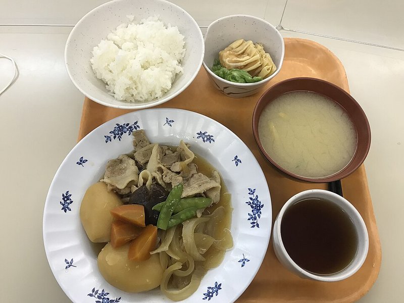 Canh Ngao lá quế