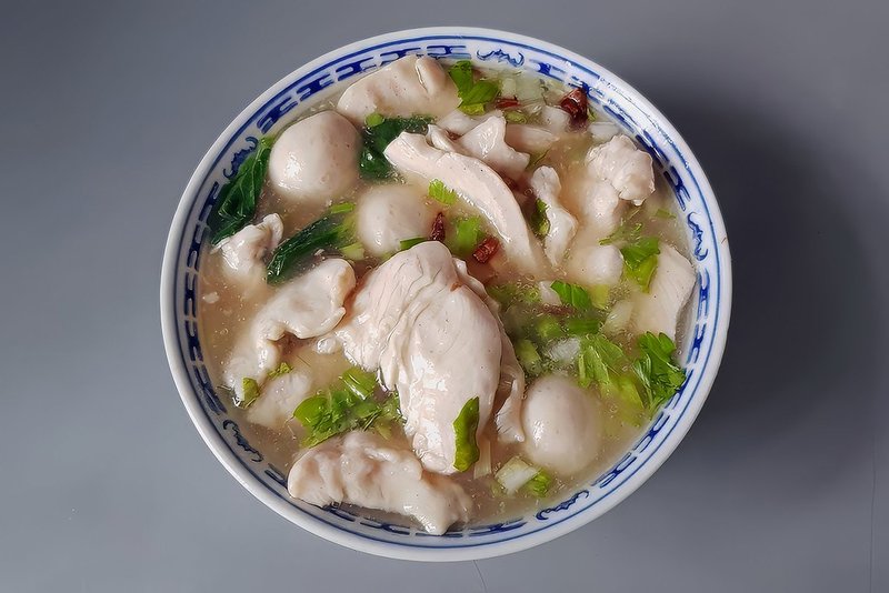 Canh Cá basa me xanh
