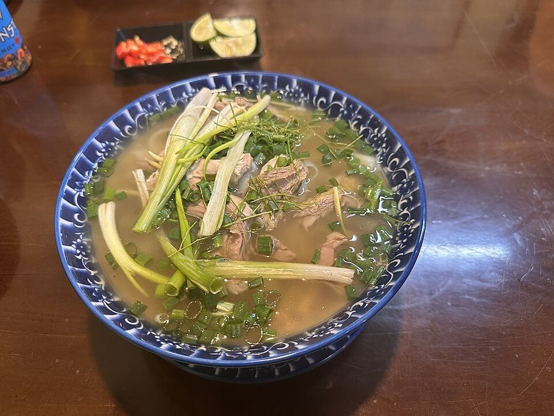 Canh Vịt nướng lá cách