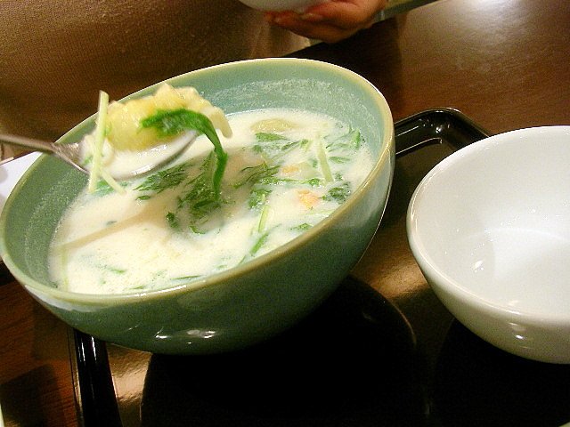 Canh Cá basa khế