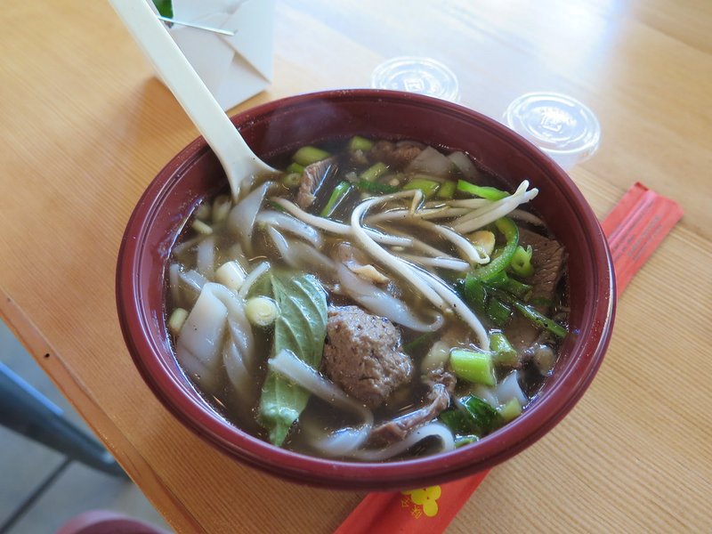 Canh Nấm rơm sấu