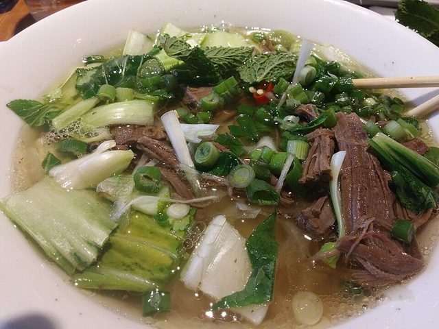 Canh Ốc mỡ lá giang