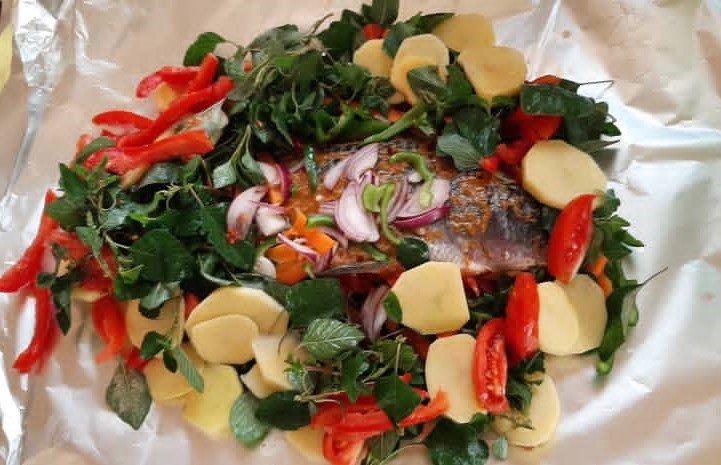 Canh Cá basa tươi sấu