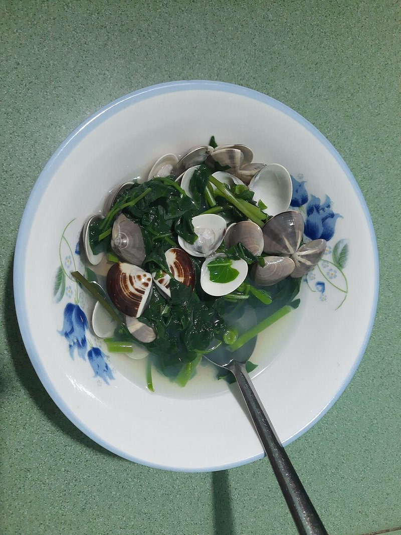 Canh Nghêu bạc hà