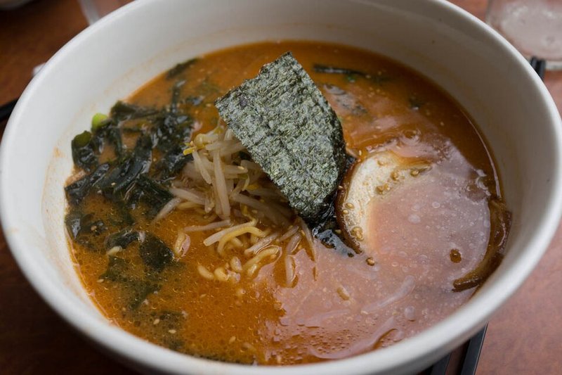 Canh Cá chim đen khế