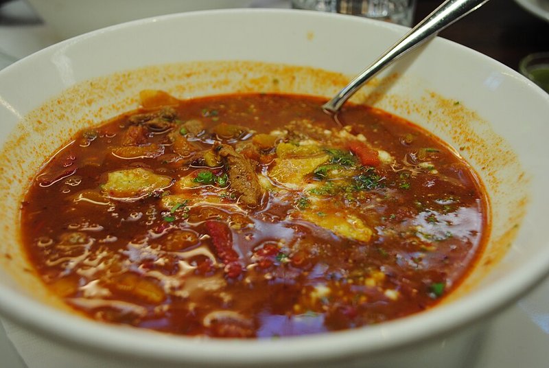 Canh Cá chim đen lá lốt