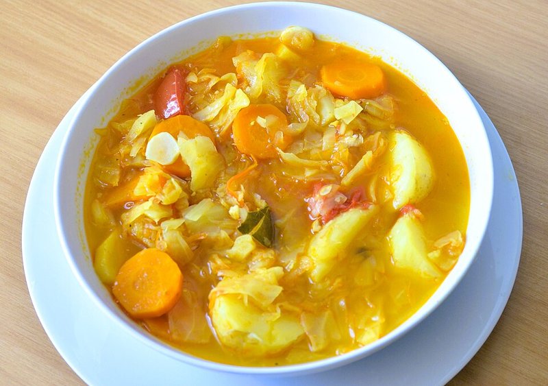 Canh Cá chim đen me chua