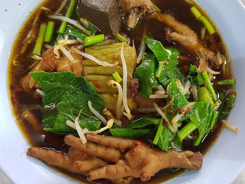 Canh Cá hú bạc me chua