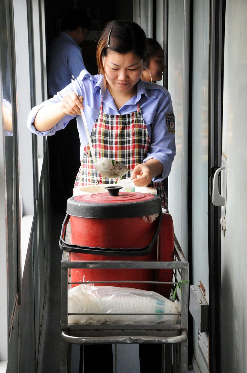 Canh Cá lóc vàng lá lốt