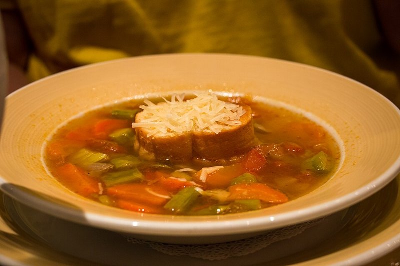Canh Cá lóc vàng thì là