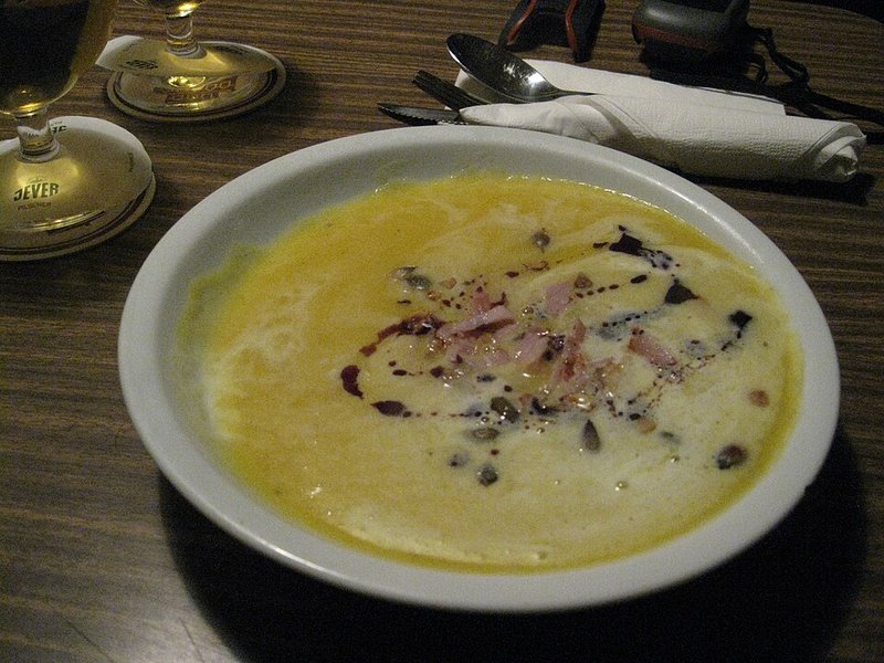Canh Mực trứng tươi cà chua