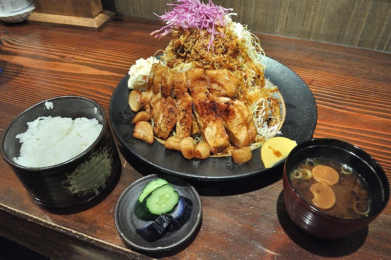 Canh Thịt heo ba chỉ sấu