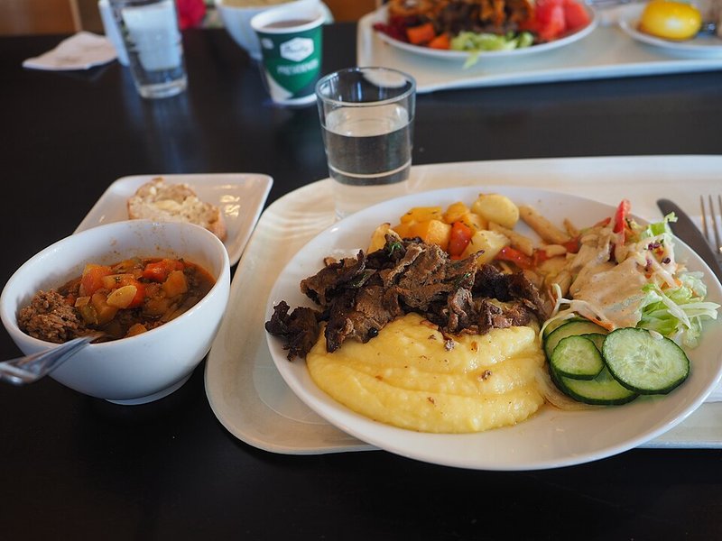 Canh Tôm bạc biển khế
