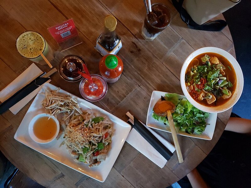 Canh Vịt biển non khế