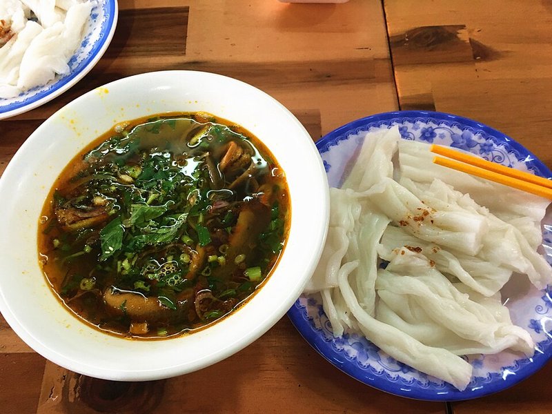 Canh Vịt biển non lá lốt