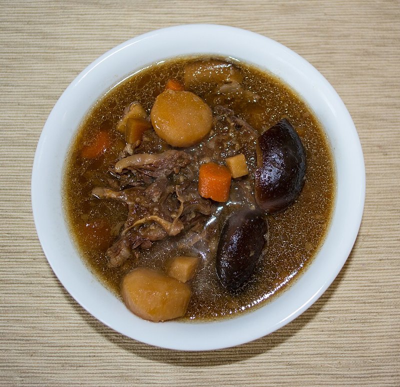 Canh cá basa mướp