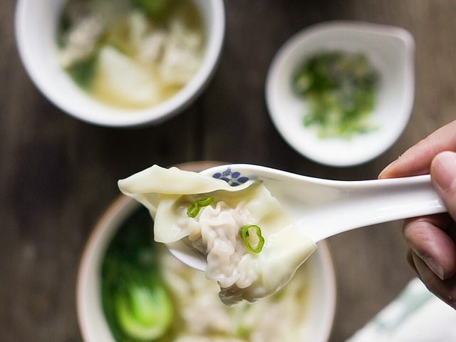 Canh cá hú cải ngọt