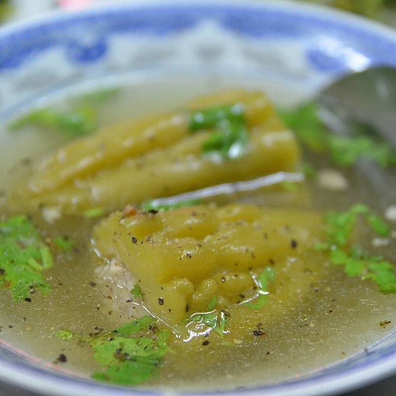 Canh cá nục lá giang