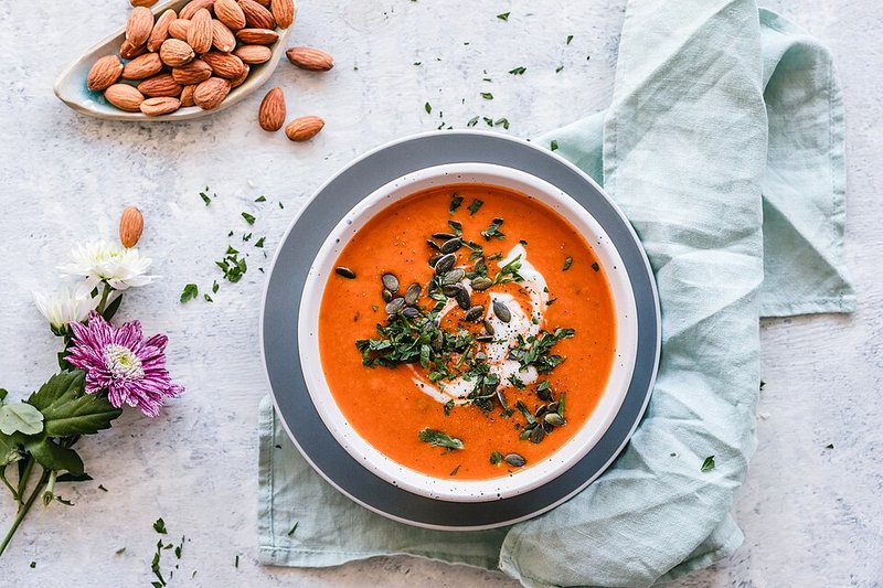 Canh cá nục táo đỏ