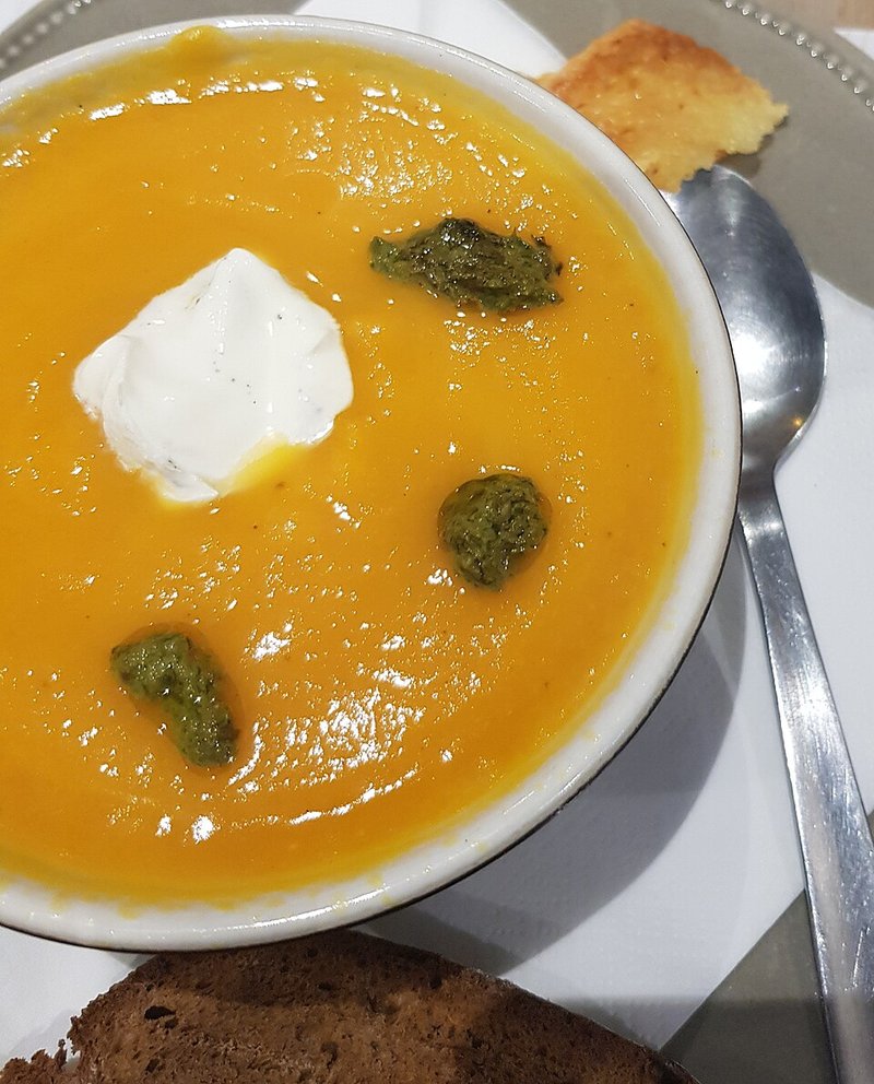 Canh Cá chép ngò