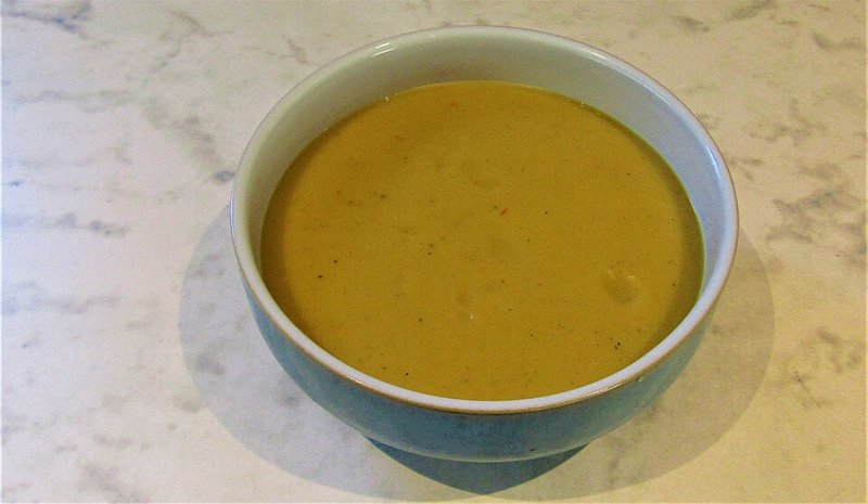 Canh Mực nang ngò