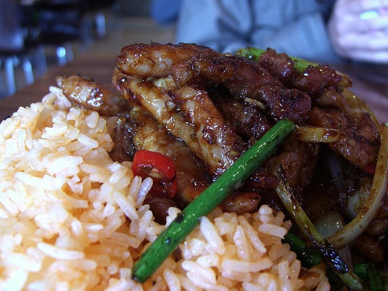 Canh Cá sặc ngò gai
