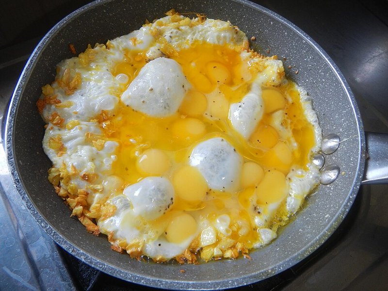 Canh Cá sặc thì là