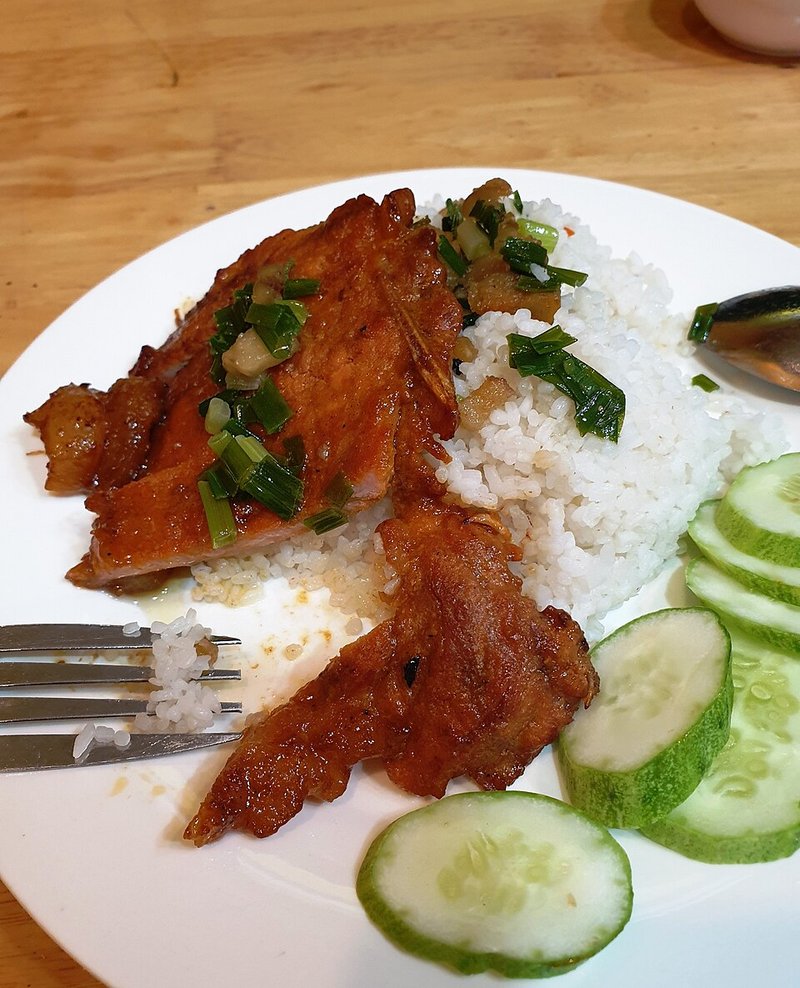 Canh Sườn non heo lá giang