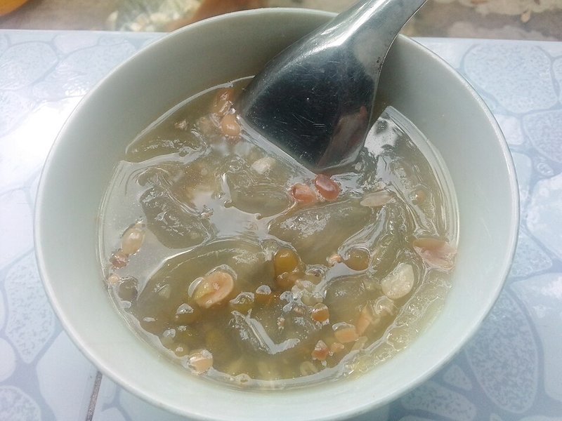 Chè chuối nếp nướng