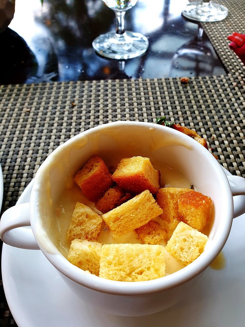 Tôm sú chiên sả ớt