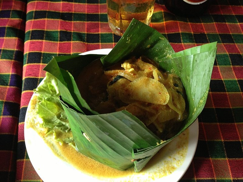 Ếch đồng chiên bơ