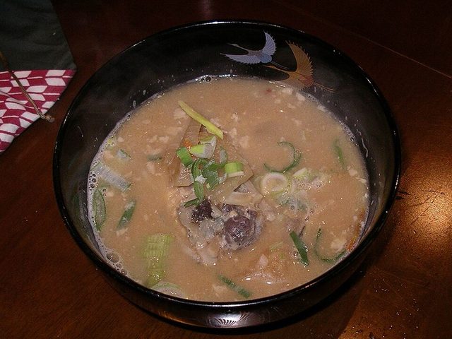 Cá lóc chiên lá chanh
