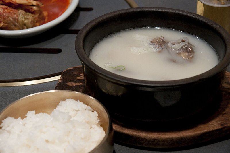 Cá nục chiên bột chiên