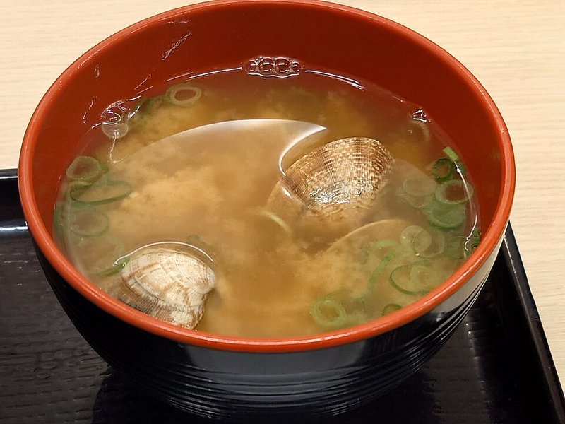 Sườn non heo chiên tỏi ớt