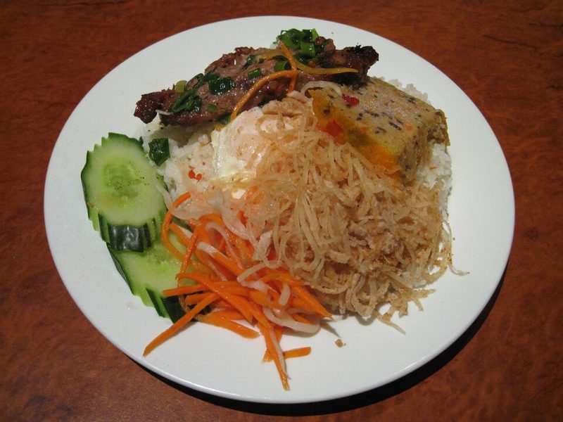 Cơm chiên Dương Châu nhà