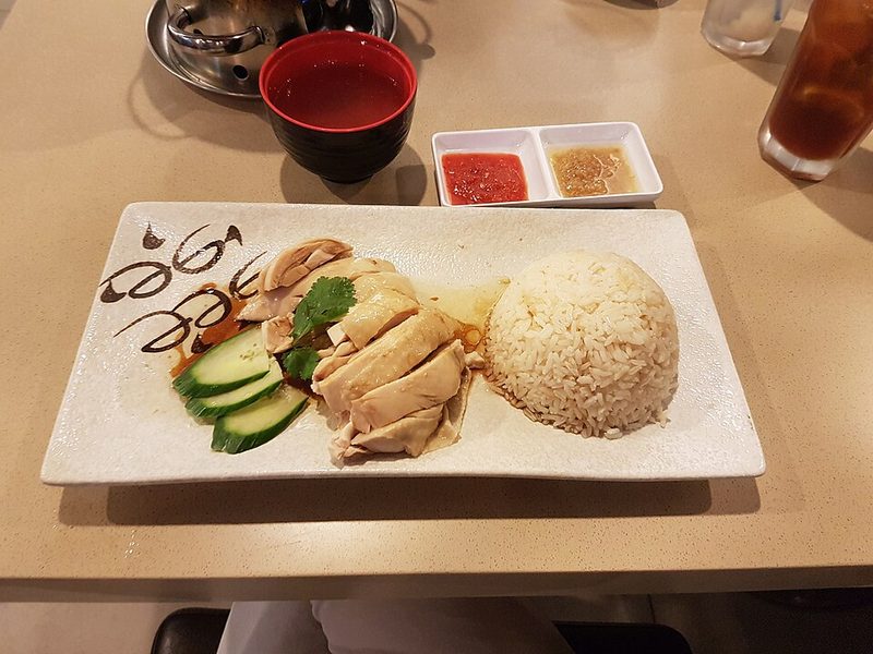 Cơm chiên tôm trứng