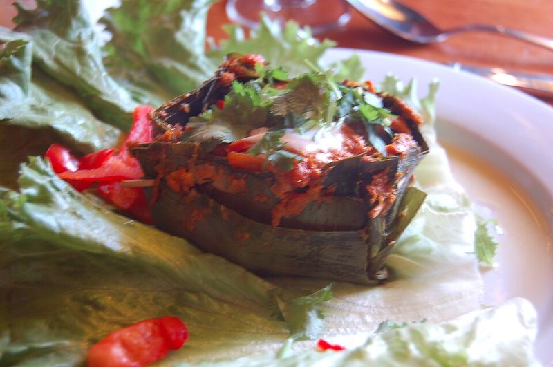 Cá điêu hồng kho trứng gà